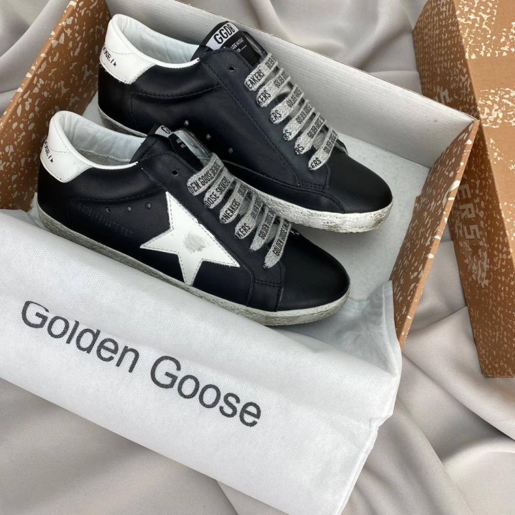 GOLDEN GOOSE SUPER STAR SİYAH-BEYAZ